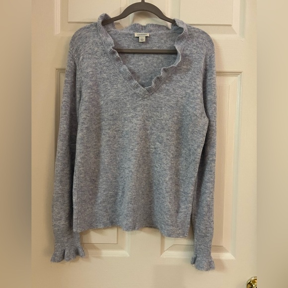Sundance Sweaters - Sundance Catalog Giselle V/ruffle neck sweater. Light blue. VERY GUC. Size Large